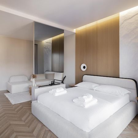Square Inn Garden Aparthotel Tiranë Ngoại thất bức ảnh