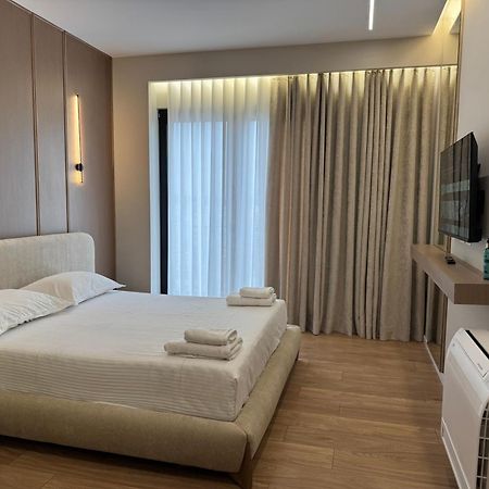 Square Inn Garden Aparthotel Tiranë Ngoại thất bức ảnh