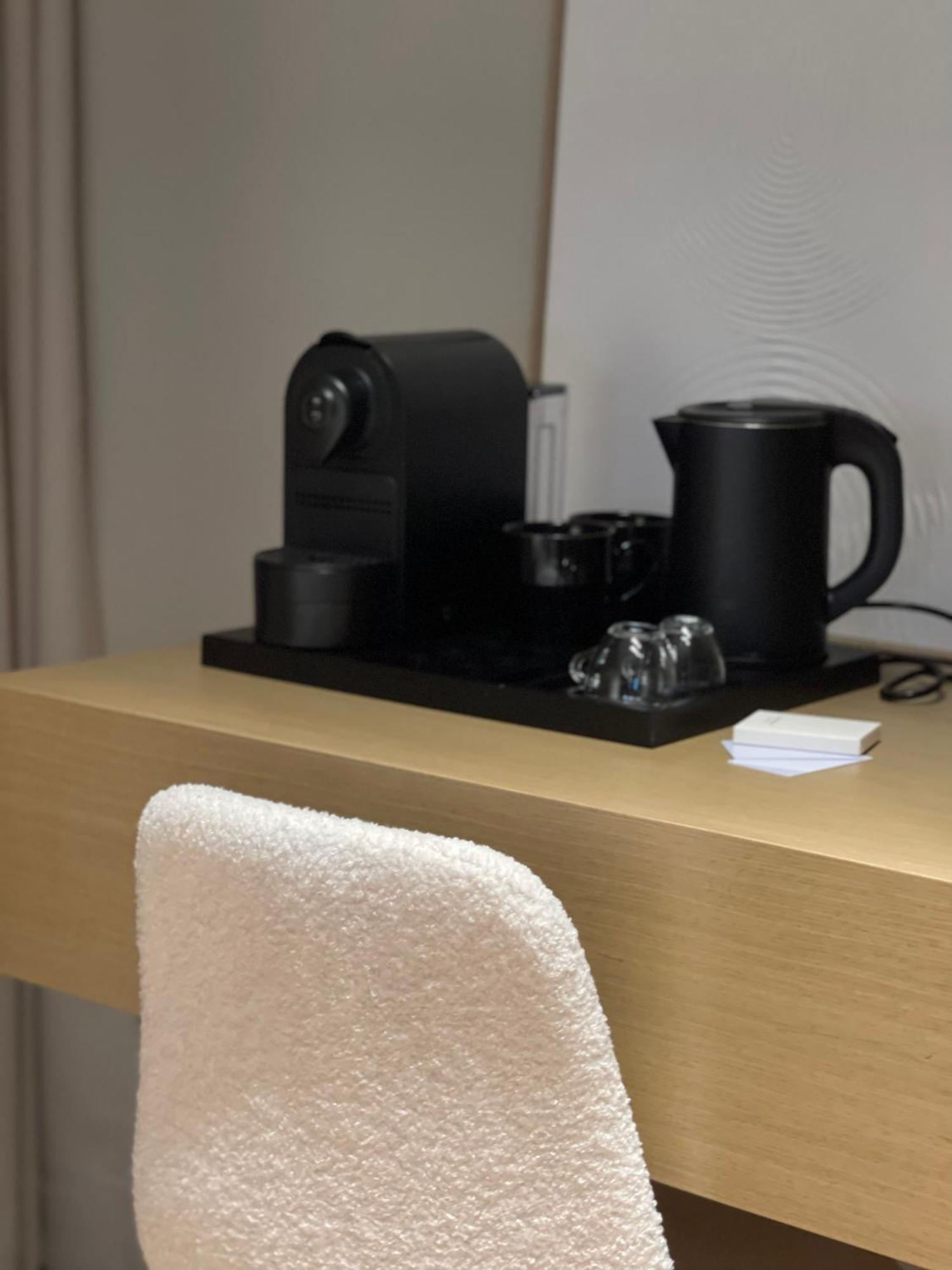 Square Inn Garden Aparthotel Tiranë Ngoại thất bức ảnh