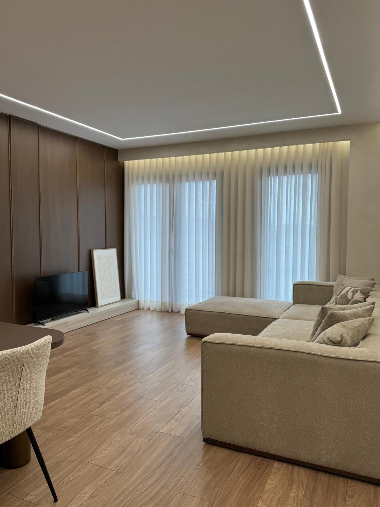 Square Inn Garden Aparthotel Tiranë Ngoại thất bức ảnh